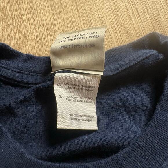 Old Guys Rule Navy Blue "Hangin' Loose" Graphic T-Shirt (Size L) - Picture 5 of 6